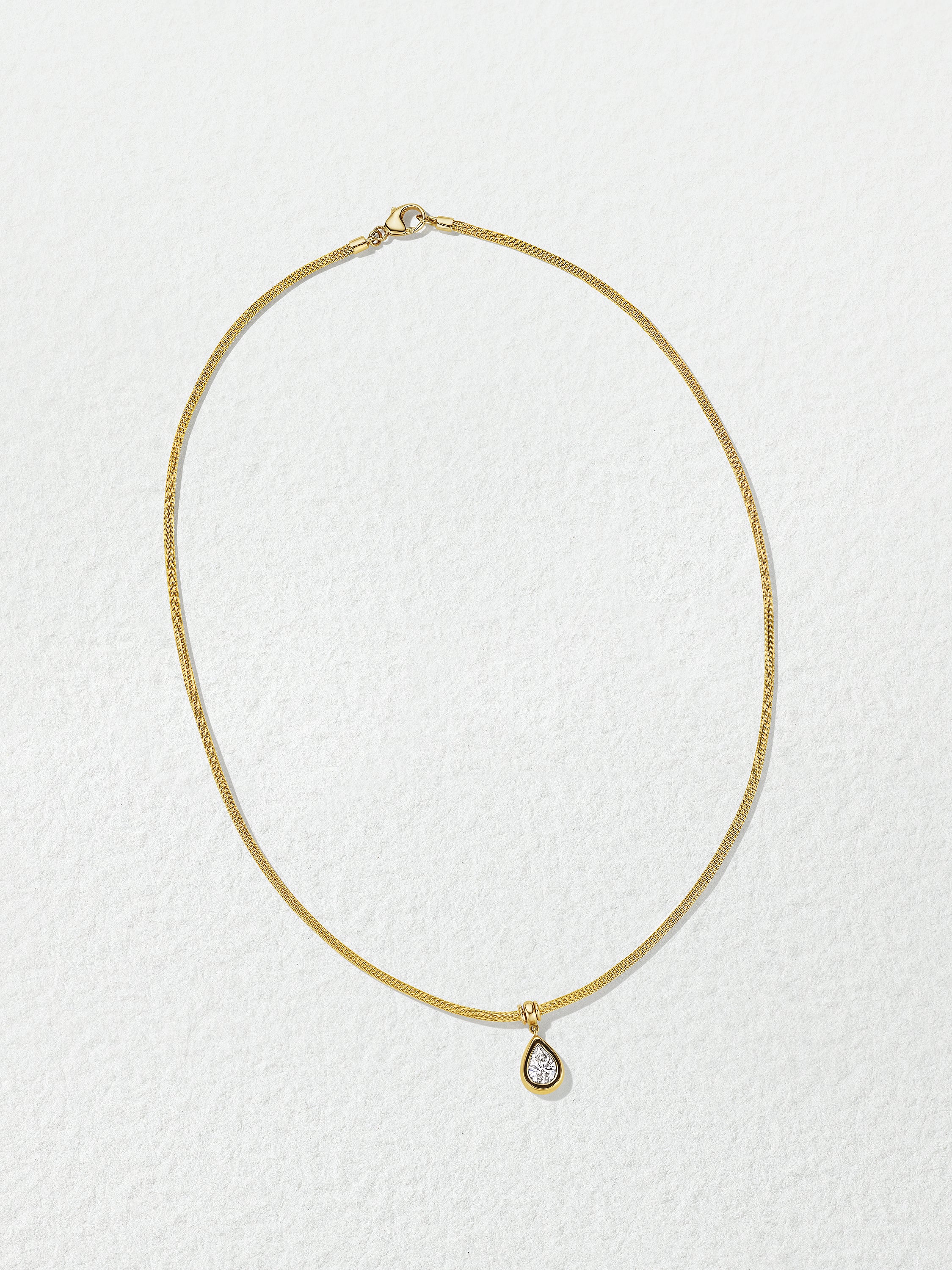18K Yellow Gold Pearshape Diamond Pendant Necklace