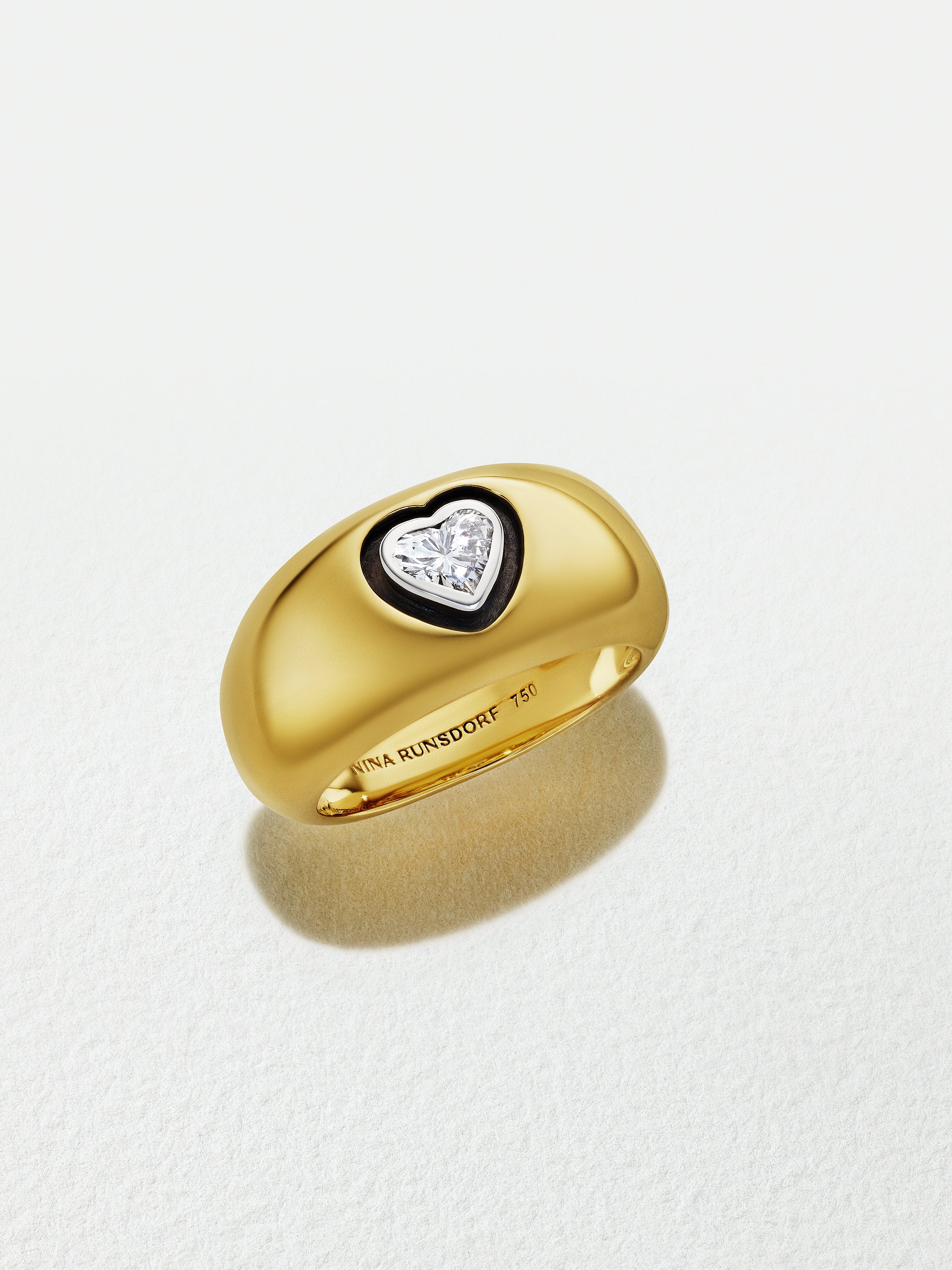 18K Yellow Gold Heartshape Diamond Pinky Ring