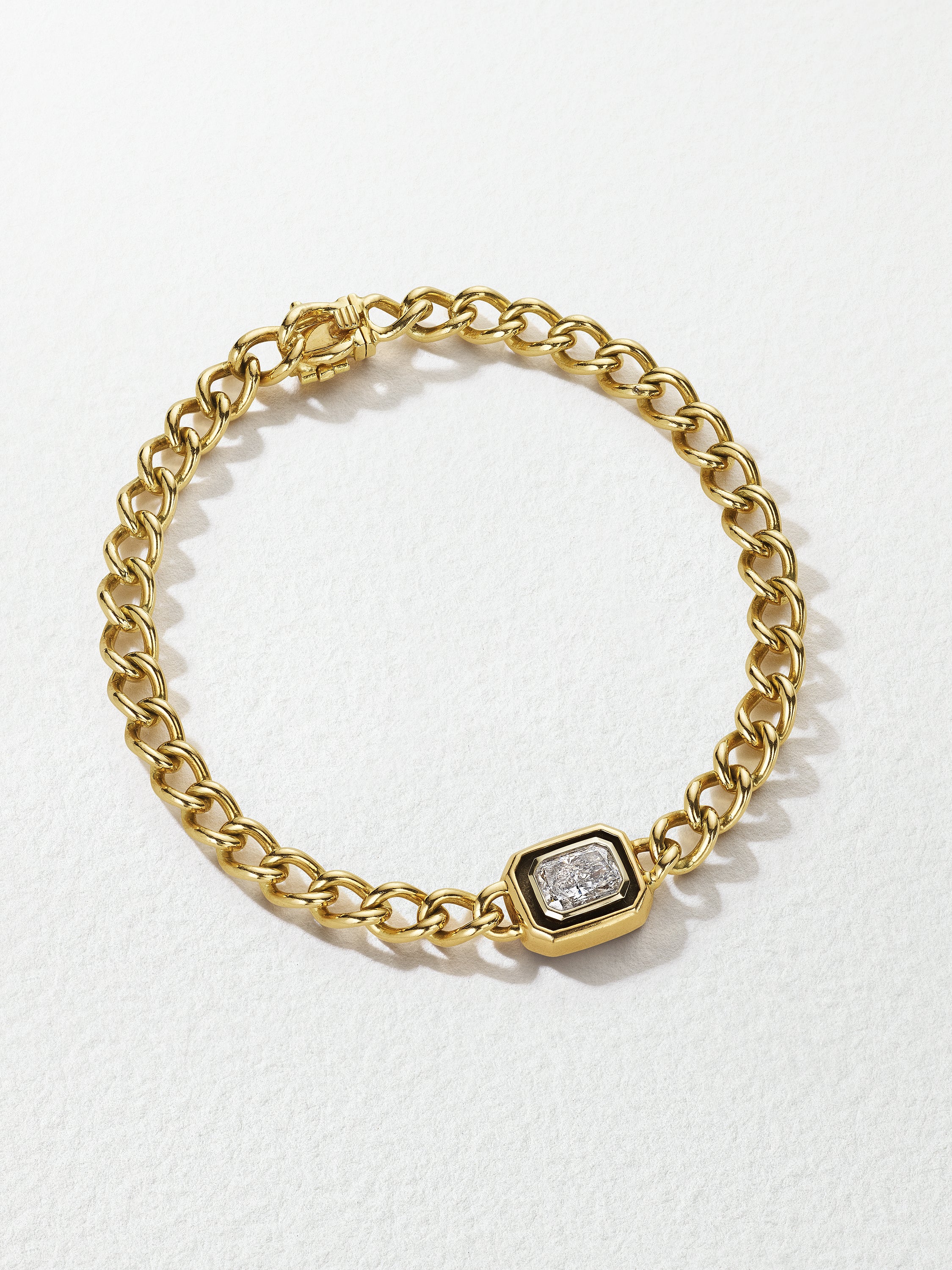 18K Yellow Gold Emerald Cut Diamond Curb Chain Bracelet