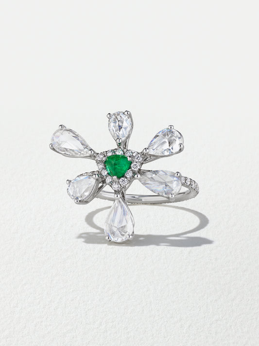 18K White Gold Diamond Rosecut and Emerald Trillion Center Flower Ring